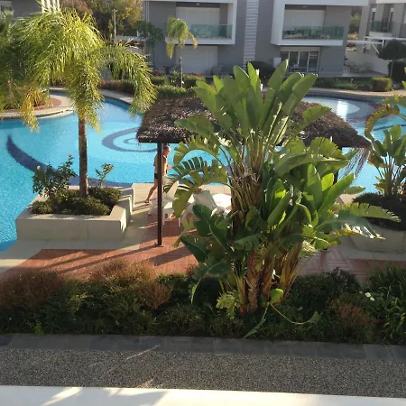 아파트 Wonderful 2 Bed First Floor Home In An Outstanding Community, Ticks Every Box 시데